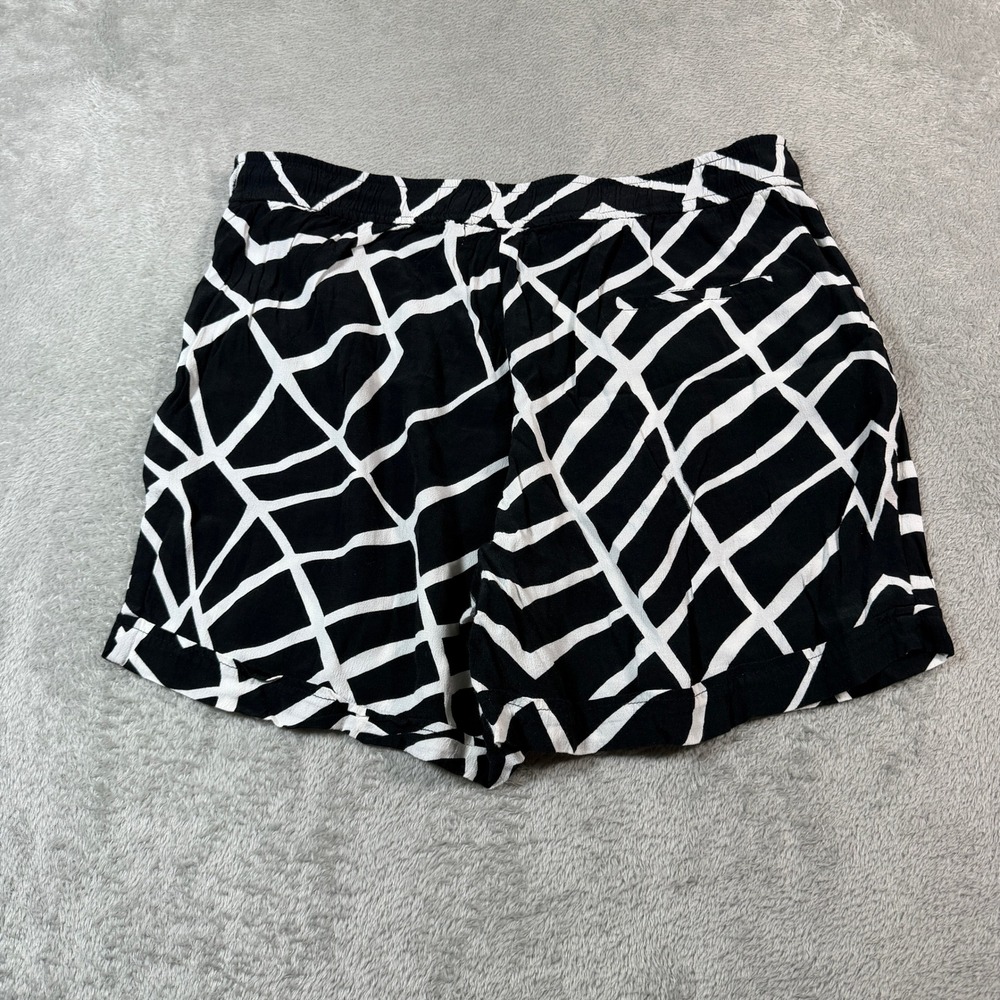 Ava Sky Fighting Eel Shorts Women Large Black Geometric Pull On Elastic Waist